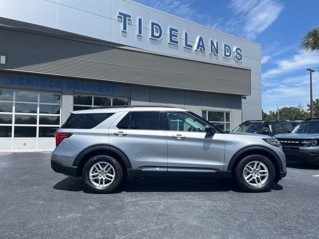 new 2025 Ford Explorer car, priced at $43,370