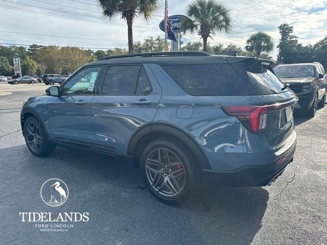 new 2025 Ford Explorer car, priced at $64,675