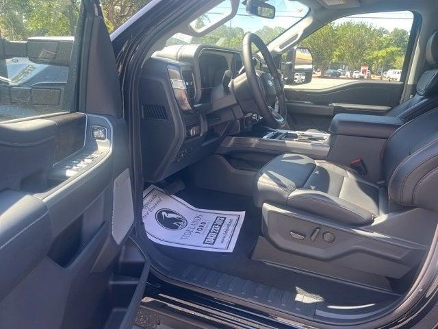new 2025 Ford F-250 car