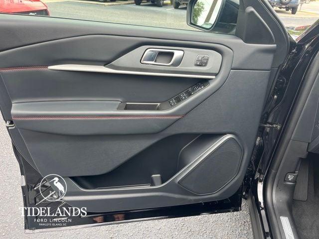 new 2025 Ford Explorer car, priced at $46,707