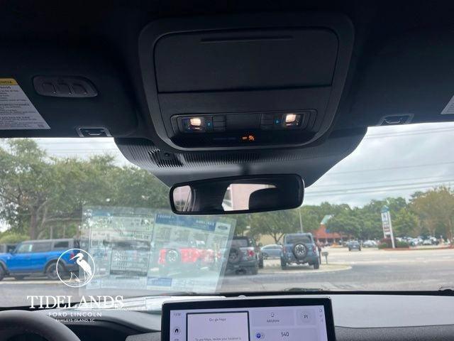 new 2025 Ford Explorer car, priced at $46,707