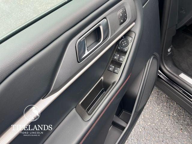 new 2025 Ford Explorer car, priced at $46,707