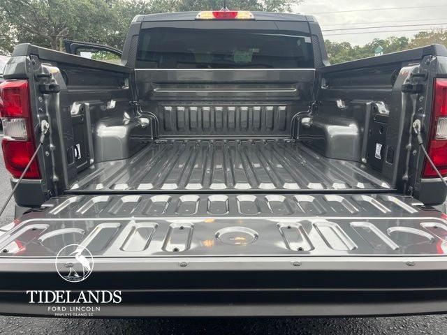 new 2025 Ford Maverick car