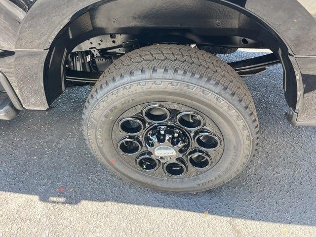 new 2025 Ford F-250 car