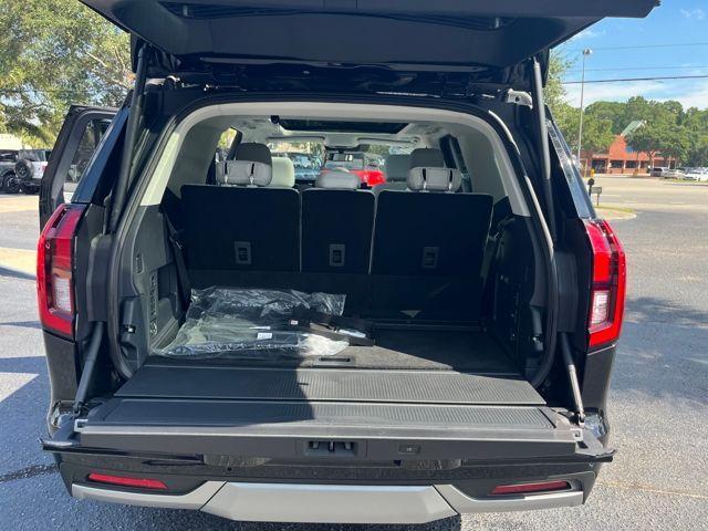 used 2025 Ford Expedition car, priced at $87,995
