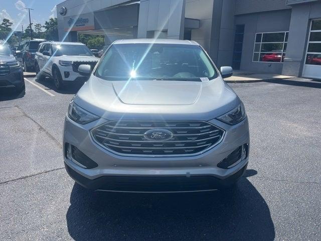 used 2024 Ford Edge car, priced at $30,995