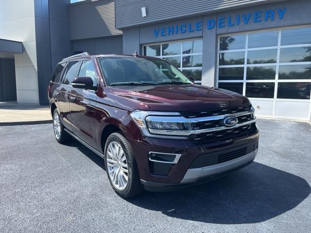 new 2024 Ford Expedition car, priced at $76,395