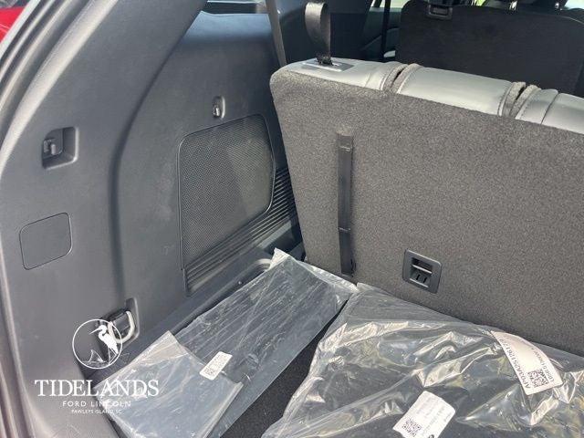 new 2025 Ford Explorer car, priced at $52,515