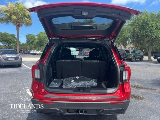 new 2025 Ford Explorer car, priced at $52,515