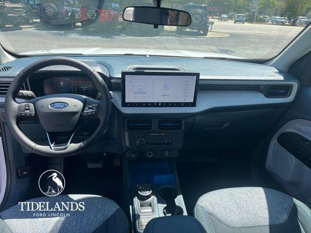 new 2025 Ford Maverick car