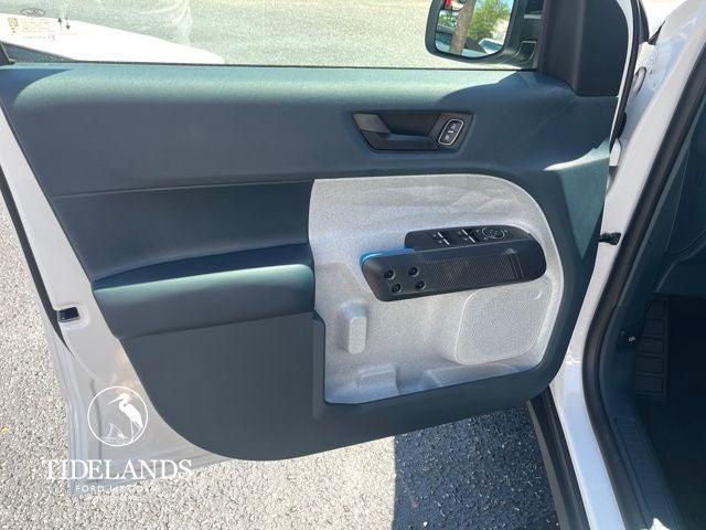 new 2025 Ford Maverick car