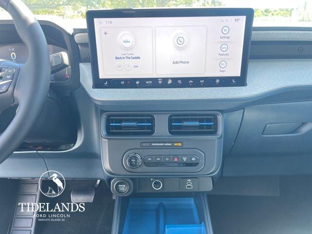 new 2025 Ford Maverick car