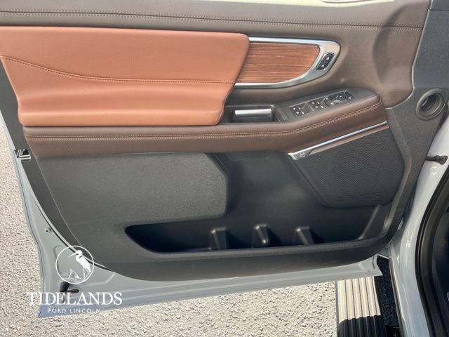 new 2025 Ford Expedition car