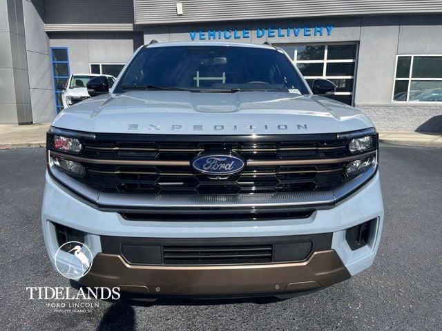 new 2025 Ford Expedition car
