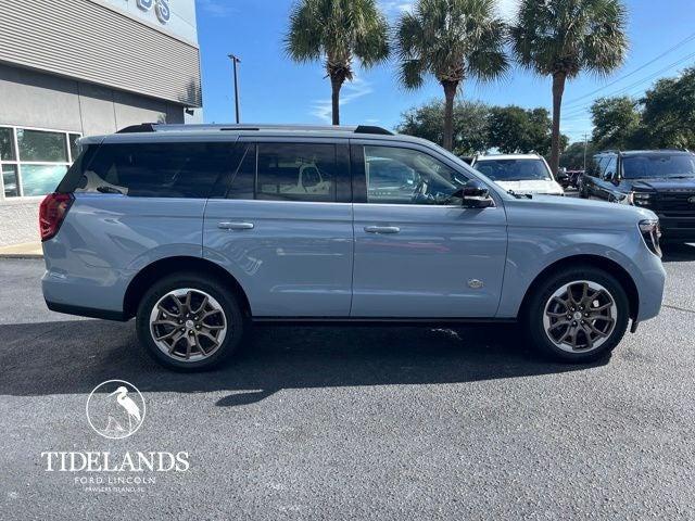 new 2025 Ford Expedition car