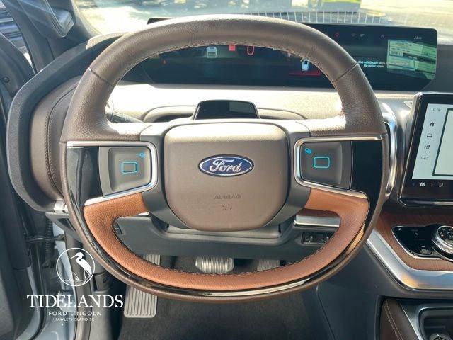 new 2025 Ford Expedition car