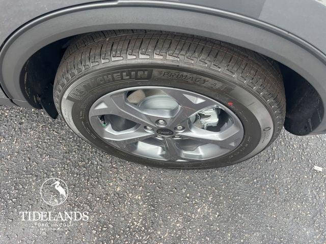 new 2025 Ford Escape car, priced at $41,435