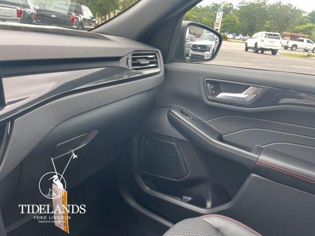 new 2025 Ford Escape car, priced at $41,435