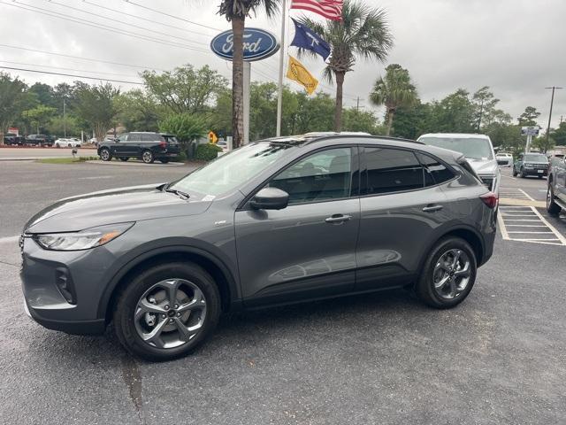 new 2025 Ford Escape car, priced at $38,458