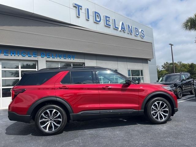 new 2025 Ford Explorer car, priced at $55,395