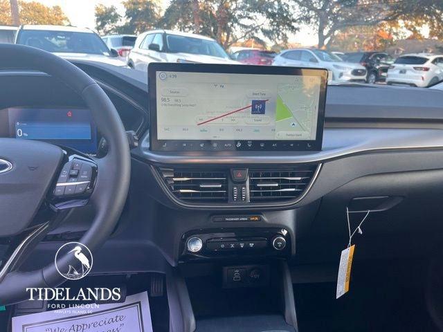 new 2025 Ford Escape car, priced at $39,995