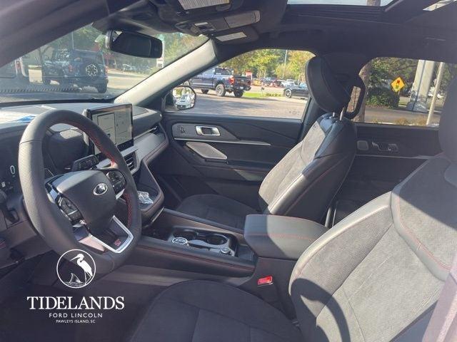 new 2025 Ford Explorer car, priced at $53,995