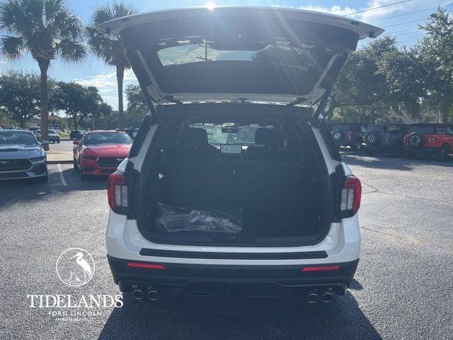 new 2025 Ford Explorer car, priced at $53,995