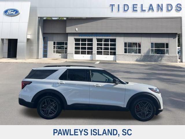 new 2025 Ford Explorer car, priced at $60,710