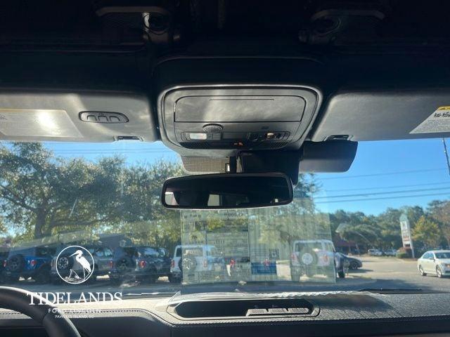 new 2025 Ford Bronco car