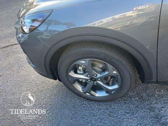 new 2025 Ford Escape car, priced at $36,605