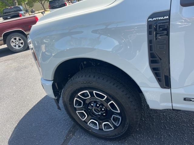 new 2025 Ford F-250 car, priced at $94,370