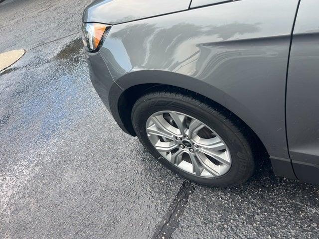 used 2024 Ford Edge car, priced at $31,787