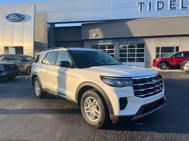 new 2025 Ford Explorer car, priced at $40,945