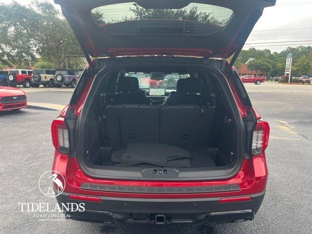 new 2025 Ford Explorer car, priced at $47,172
