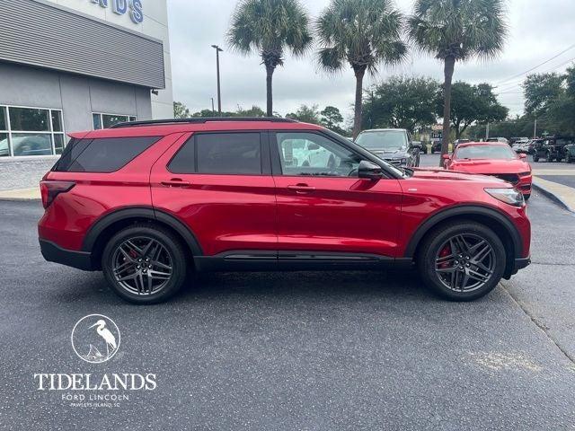 new 2025 Ford Explorer car, priced at $47,172