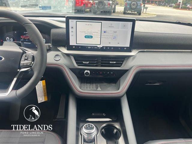 new 2025 Ford Explorer car, priced at $47,172