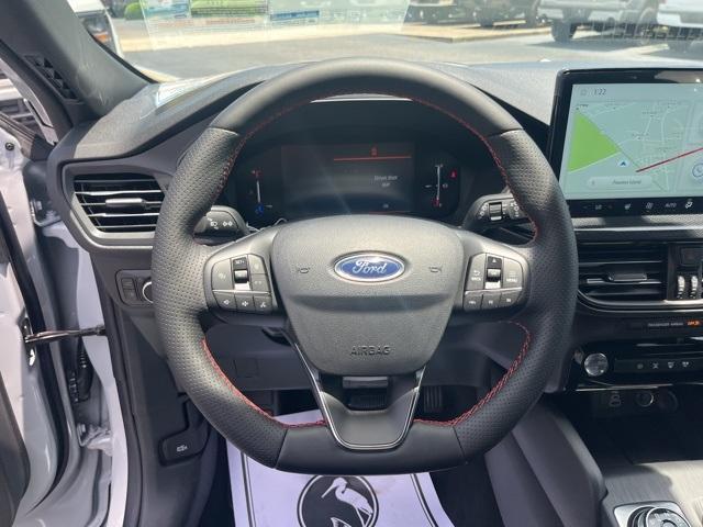 new 2025 Ford Escape car, priced at $35,621