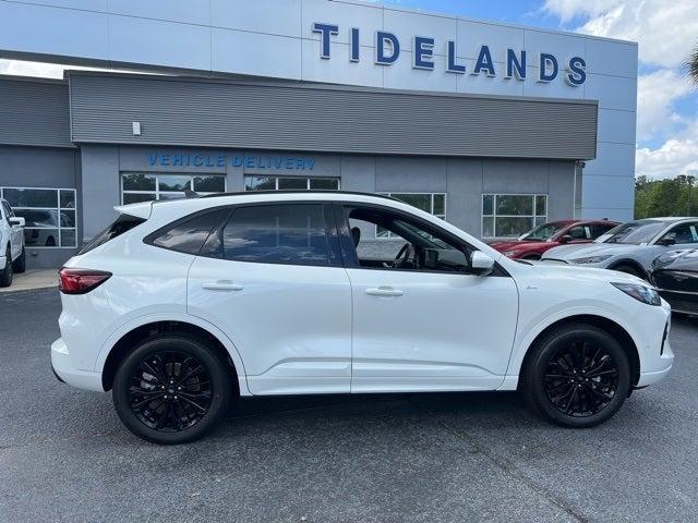 new 2024 Ford Escape car, priced at $39,650