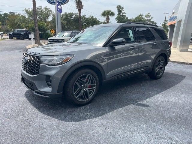 new 2025 Ford Explorer car, priced at $53,310