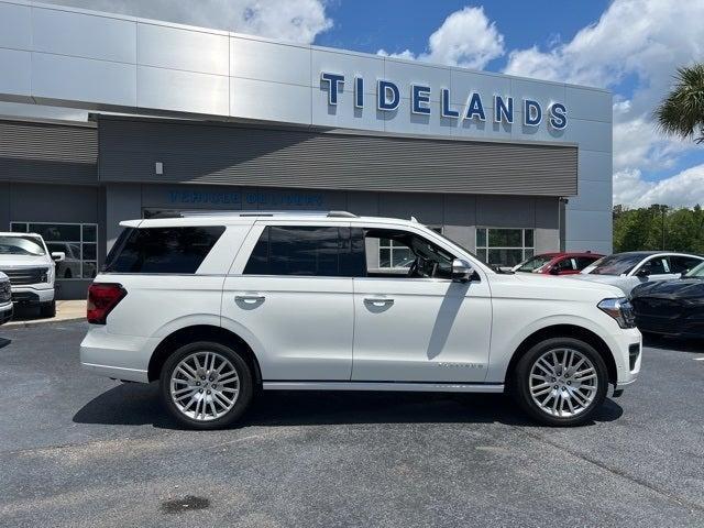 new 2024 Ford Expedition car, priced at $77,635