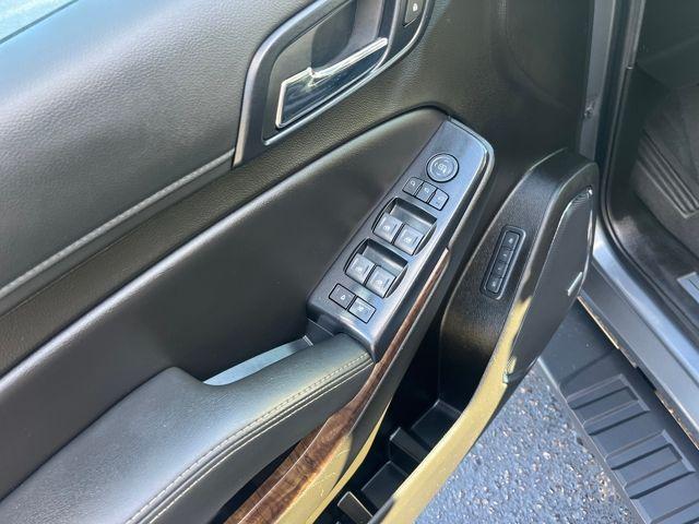 used 2019 Chevrolet Tahoe car, priced at $28,995