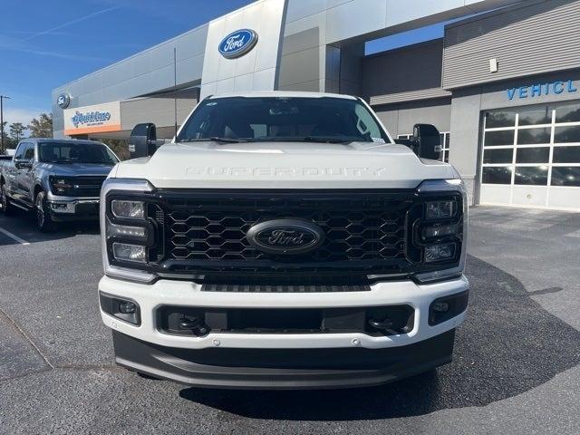 new 2025 Ford F-250 car, priced at $91,005