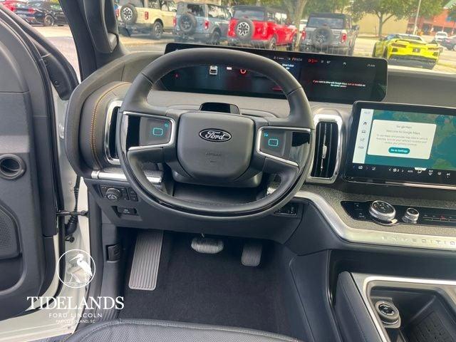 new 2025 Ford Expedition car