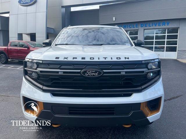 new 2025 Ford Expedition car