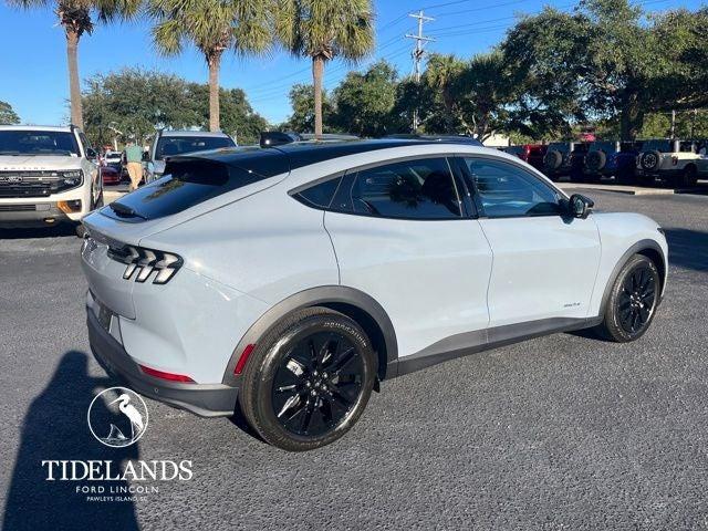 new 2025 Ford Mustang Mach-E car