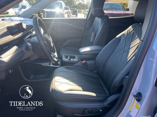 new 2025 Ford Mustang Mach-E car