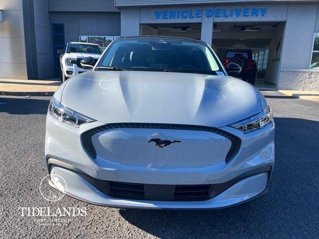 new 2025 Ford Mustang Mach-E car