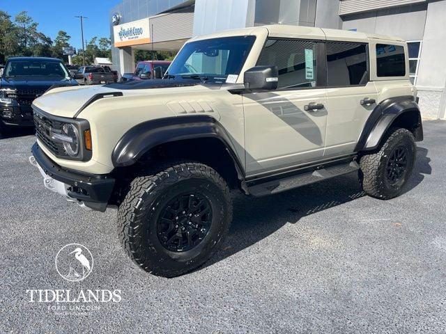 new 2025 Ford Bronco car