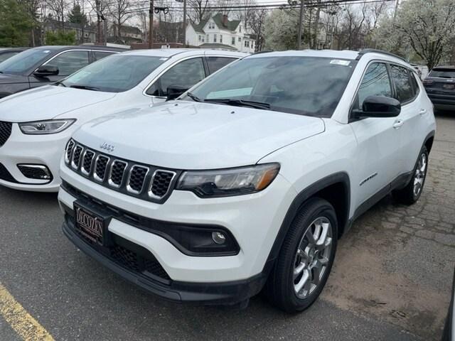 new 2024 Jeep Compass car, priced at $33,490