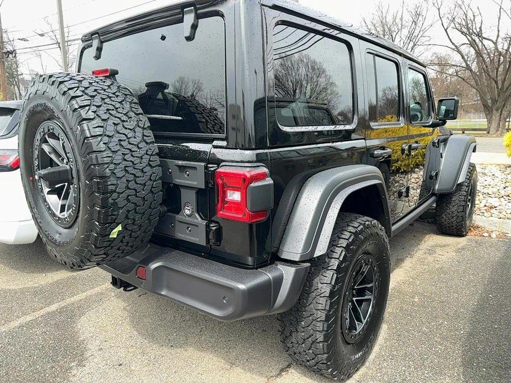 new 2025 Jeep Wrangler car, priced at $63,560